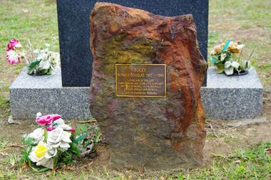 Photograph - Digital image, Marilyn Smith, Grave of Ronald Foley, St Helena Cemetery, 30/06/1983