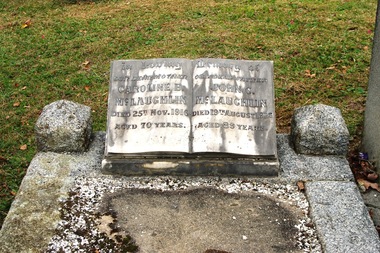 Photograph - Digital image, Marilyn Smith, Grave of Caroline and John McLaughlin, St Helena Cemetery, 25/11/1916