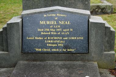 Photograph - Digital image, Marilyn Smith, Grave of Muriel Neal, St Helena Cemetery, 27/05/1957