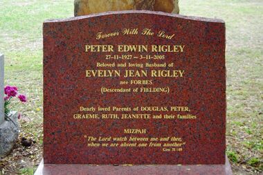 Photograph - Digital image, Marilyn Smith, Grave of Peter Edwin Rigley, St Helena Cemetery, 03/11/2005