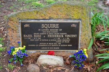 Photograph - Digital image, Marilyn Smith, Grave of Hazel and Frederick Squire St Helena Cemetery, 28/09/1986
