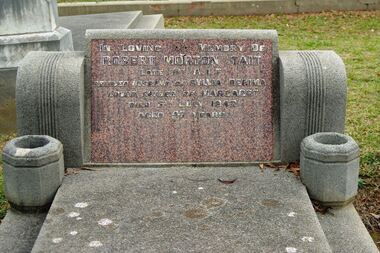 Photograph - Digital image, Marilyn Smith, Grave of Robert Tait, St Helena Cemetery, 06/07/1942