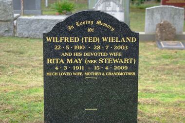 Photograph - Digital image, Marilyn Smith, Grave of Wilfred (Ted) and Rita Wieland, St Helena Cemetery, 28/07/2003