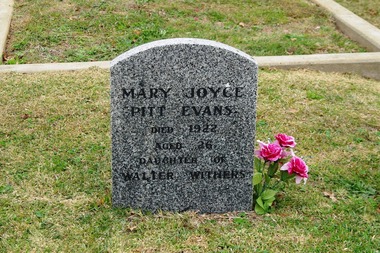 Photograph - Digital image, Marilyn Smith, Grave of Mary Evans, St Helena Cemetery, 1922_