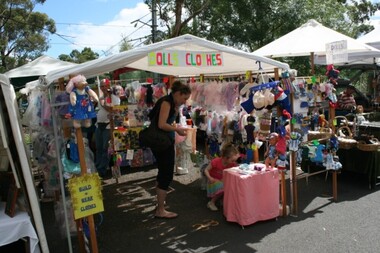 Article, Dawn Bennetts (nee Petts), Eltham Community Market, 1978o