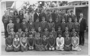 School Photograph - Digital Image, Greensborough Primary School Gr2062 1964 Grade 6A, 1964_