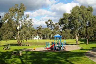 Photograph - Digital image, Marilyn Smith, Poulter Avenue Reserve Playground 2016, 11/08/2016