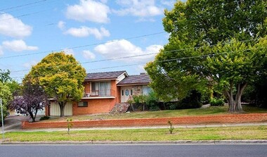 Photograph - Digital image, Marilyn Smith, 177-179 Watsonia Road, 2016, 24/05/2016