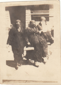 Photograph - Digital image, Charles Marshall et al, Arab women2, 1917_