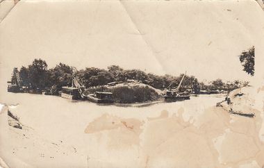 Photograph - Digital image, Charles Marshall et al, View of two small branches of the Nile River, 1917_
