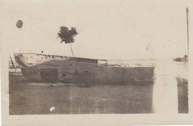 Photograph - Digital image, Charles Marshall et al, Wrecked boats, 1918_