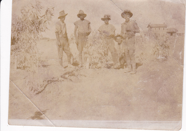 Photograph - Digital image, Charles Marshall et al, Graves of 3 soldiers, 3rd Australian Machine Gun Squadron, A Troop 2, 31/10/1917