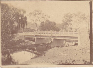Photograph - Digital image, Charles Marshall et al, New bridge, 1917-1918