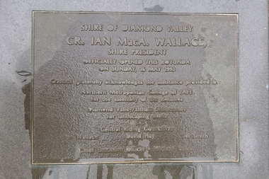 Photograph - Digital Image, Marilyn Smith, Rotunda at War Memorial Park Plaque, 16/05/1993