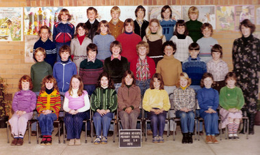 School Photograph - Digital Image, Watsonia Heights Primary School WH4935 1978 Grade 5A, 1978_
