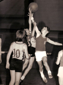 Photograph - Digital Image, Watsonia Heights Primary School WH4935 Basketball Club in action 1978, 1978_