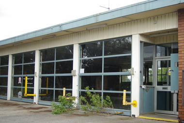 Photograph - Digital Image, Marilyn Smith, Montmorency Ambulance Station, front of building, 06/11/2017