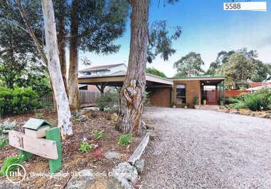 Advertising Leaflet, 31 Collendina Crescent Greensborough, 21/12/2012