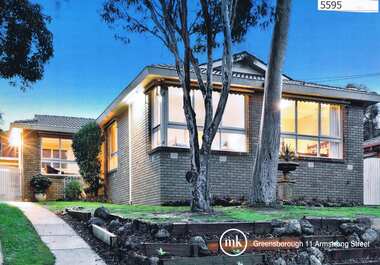 Advertising Leaflet, 11 Armstrong Street Greensborough, 04/12/2012
