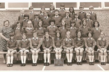 School Photograph - Digital Image, Watsonia High School WaHIGH 1972 Form 1 Group1, 1972_