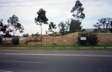 Photographs, Building McDonalds Eltham, 1991, 26/05/1991
