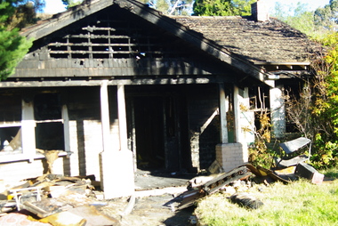 Photograph - Digital Image, 113 Mountainview Road Briar Hill, 2018 - post-fire, 19/07/2018