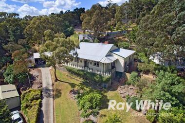 Photograph - Digital Image, Ray White Greensborough, 3 St Helena Road Greensborough [exterior], 2017_
