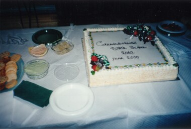 Photograph - Digital image, Nance Reardon, Greensborough Primary School reunion 2000 cake, 2000_