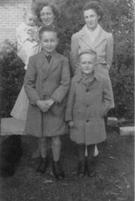 Photograph - Digital image, Nance Reardon, Simons family 1949, 1949_