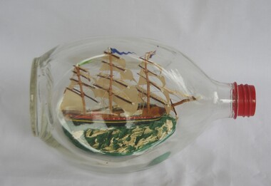 Decorative object - Ship model in  bottle, Ship models Robin Hood's Bay, "H.M.S. Bounty" 1784, 1950c