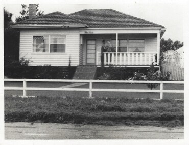 Document - Memoir, Gary Irwin, Montmorency memories 1950 to 1960, by Garry Irwin, 2021