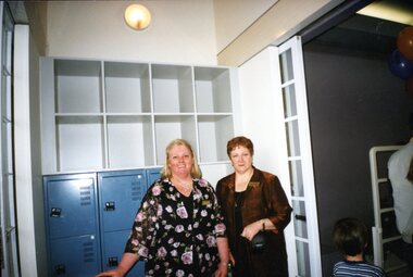 Photograph - Photographs, Rosie Bray, Watsonia Library: Library staff 2005, 2005