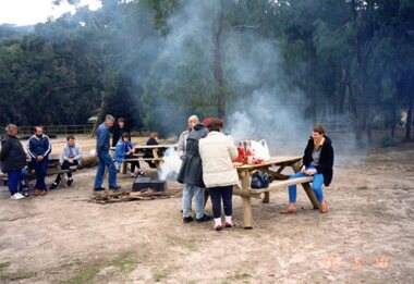 Photograph, Carolyn Haas, Janefield excursion to 'Barringo' Mt Macedon 1998, 1998