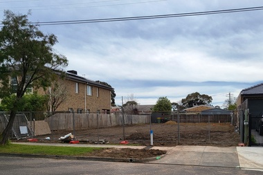Photograph - Photograph - Digital Image, Marilyn Smith, 15 Doris Street Greensborough - vacant land, 2021_12