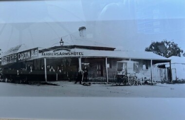 Photograph - Photograph (Framed), Monaghan's Farmers Arms Hotel corner Hailes and Main Streets Greensborough, 1890s