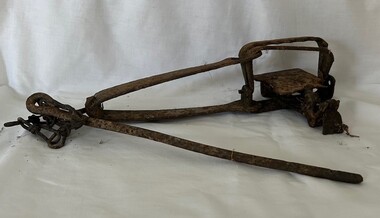 Functional object - Rabbit trap, 1900s