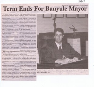 Newspaper - Newspaper Clipping, Banyule Observer, Term Ends for Banyule Mayor, 17/03/2001