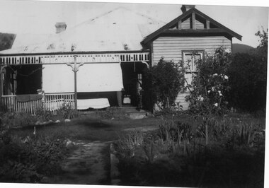Photograph - B/W, C 1914