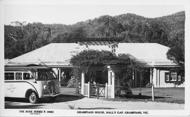 Postcard - B/W, C 1945