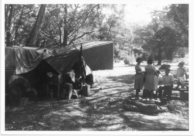 Photograph - B/W, C 1940s