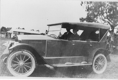 Photograph - B/W, C 1920 (?)