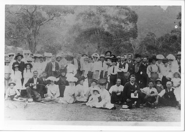 Photograph - B/W, C 1906