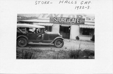 Photograph - B/W, C 1932-33