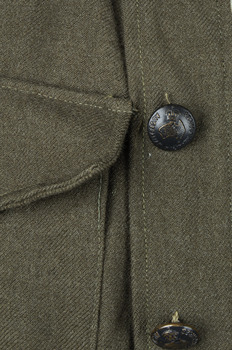 Badge has map of Australia and reads: Australian Military Forces