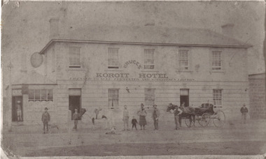Photograph, Koroit Hotel
