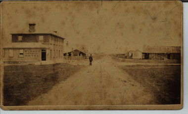 Koroit Hotel