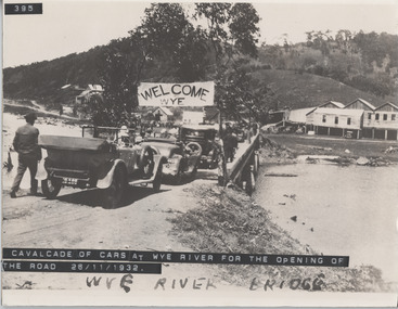 Cavalcade of cars at Wye river for opening of the road, 28/11/1932, people and cars on vridge