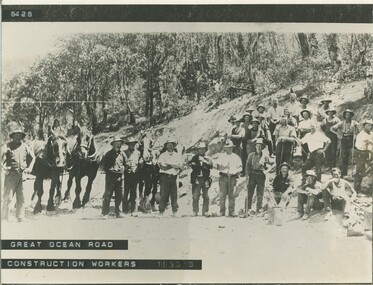 Gang of construction workers on Great Ocean Road in 1930's with three draft horses