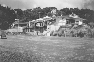 Photograph, Wye River Hotel