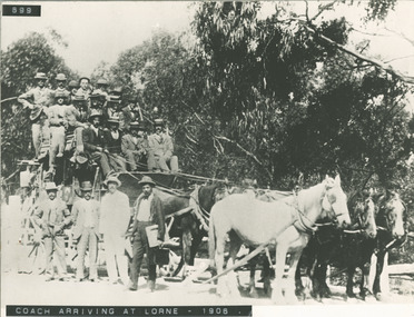 Photograph, Coach arriaval Lorne 1906